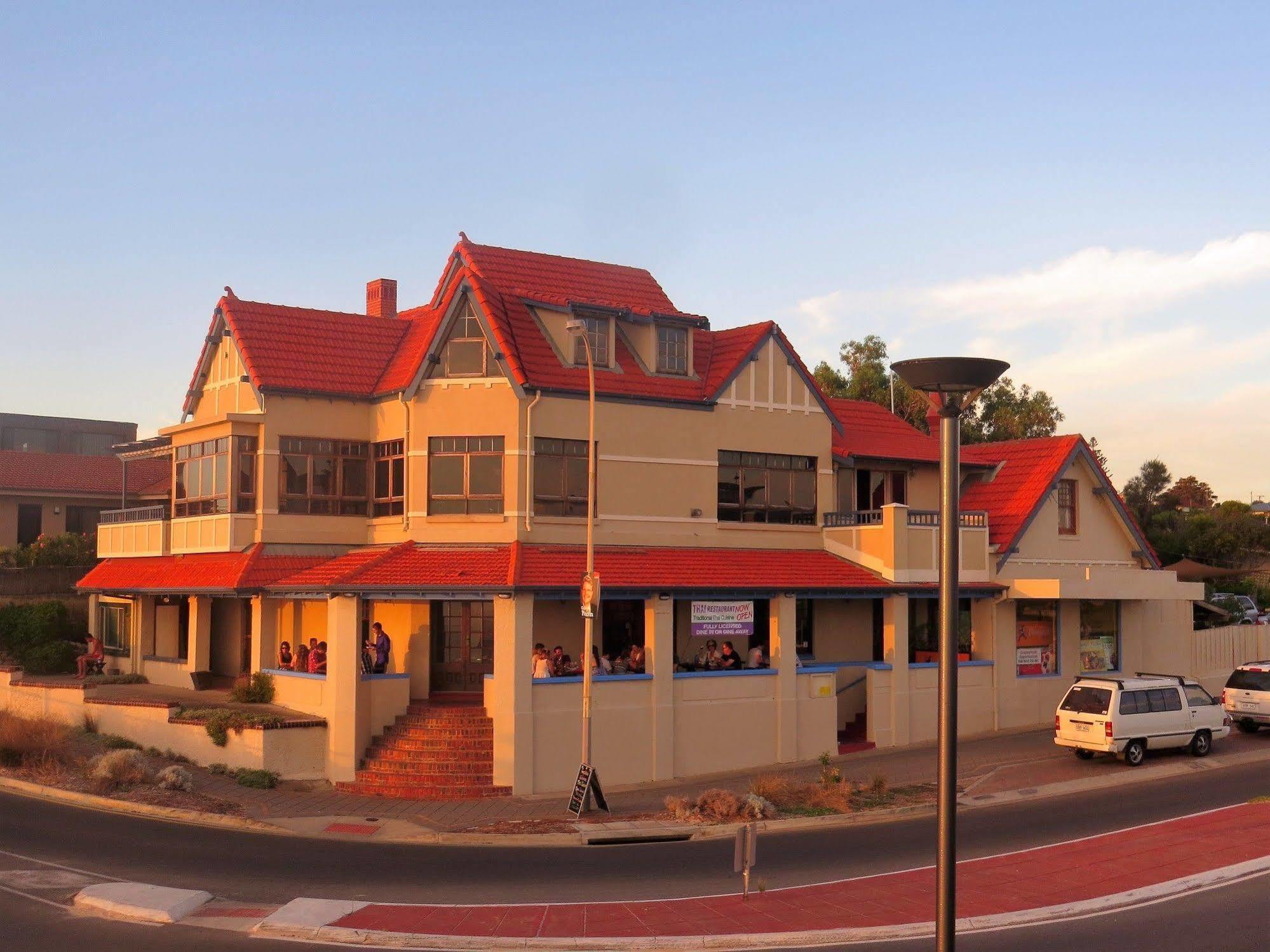 Mccloud House Apartman Port Noarlunga Kültér fotó